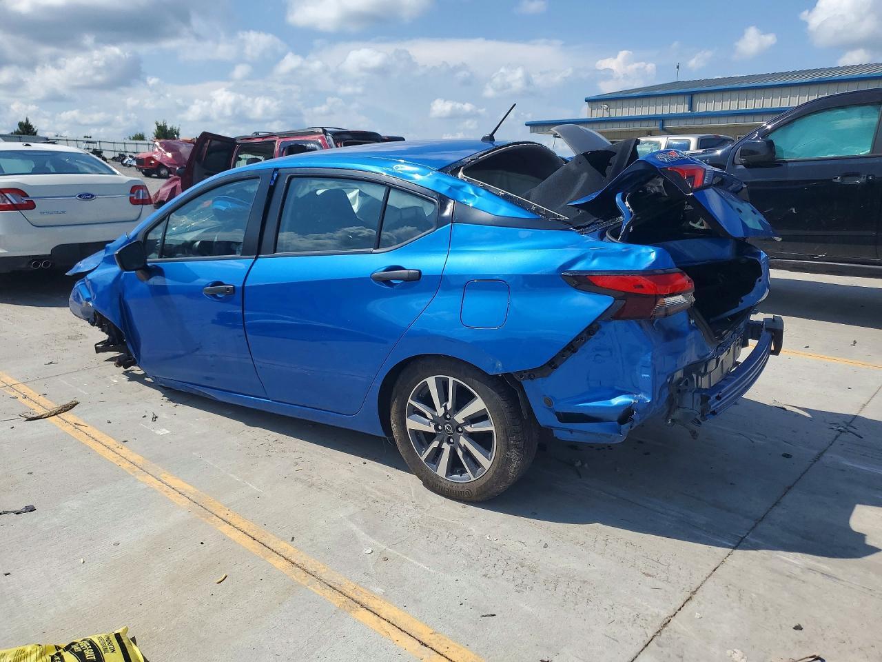 2024 Nissan Versa S - Фото 2