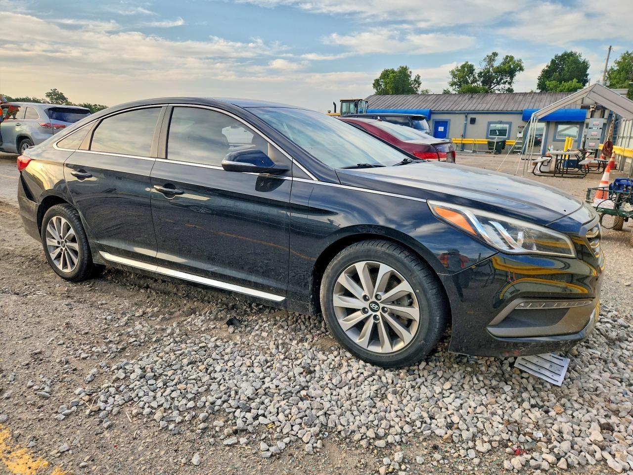2015 Hyundai Sonata Sport - Фото 4