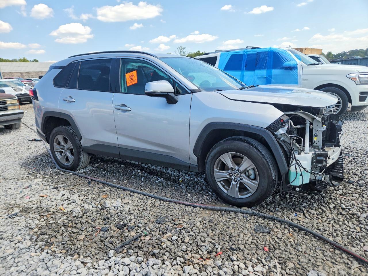 2024 Toyota Rav4 Xle - Image 4