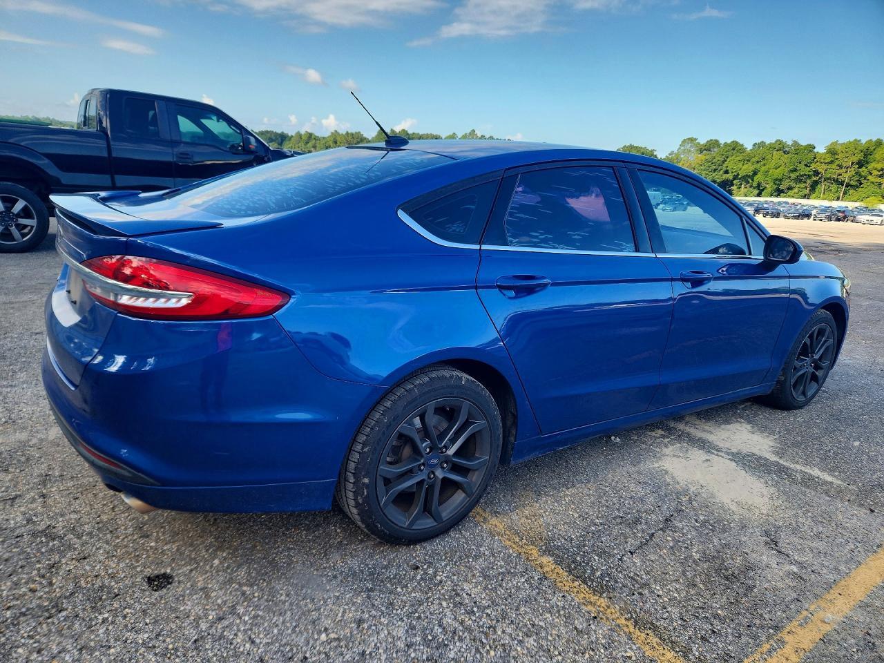 2018 Ford Fusion S - Фото 3