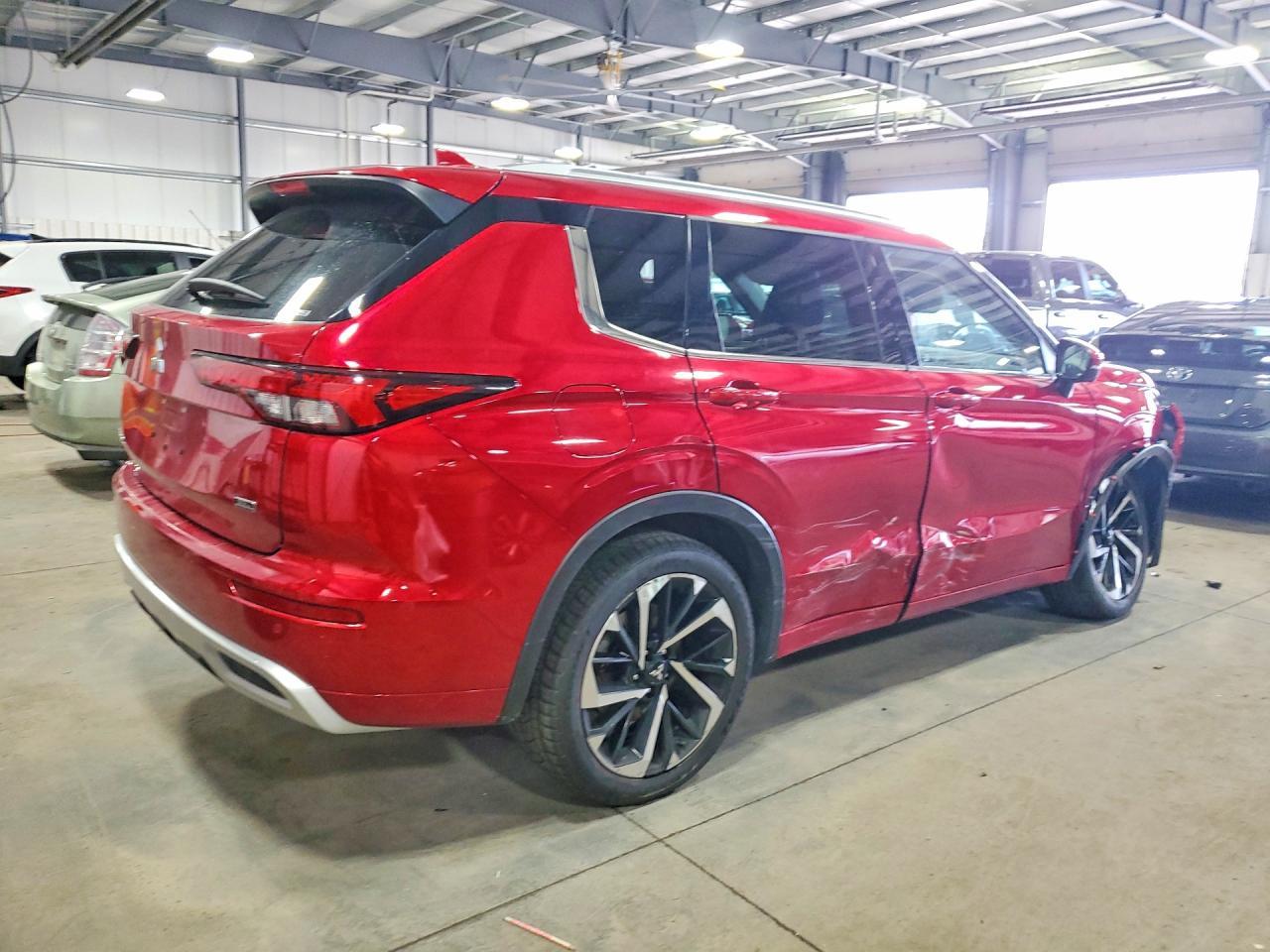 2022 Mitsubishi Outlander Sel - Фото 3