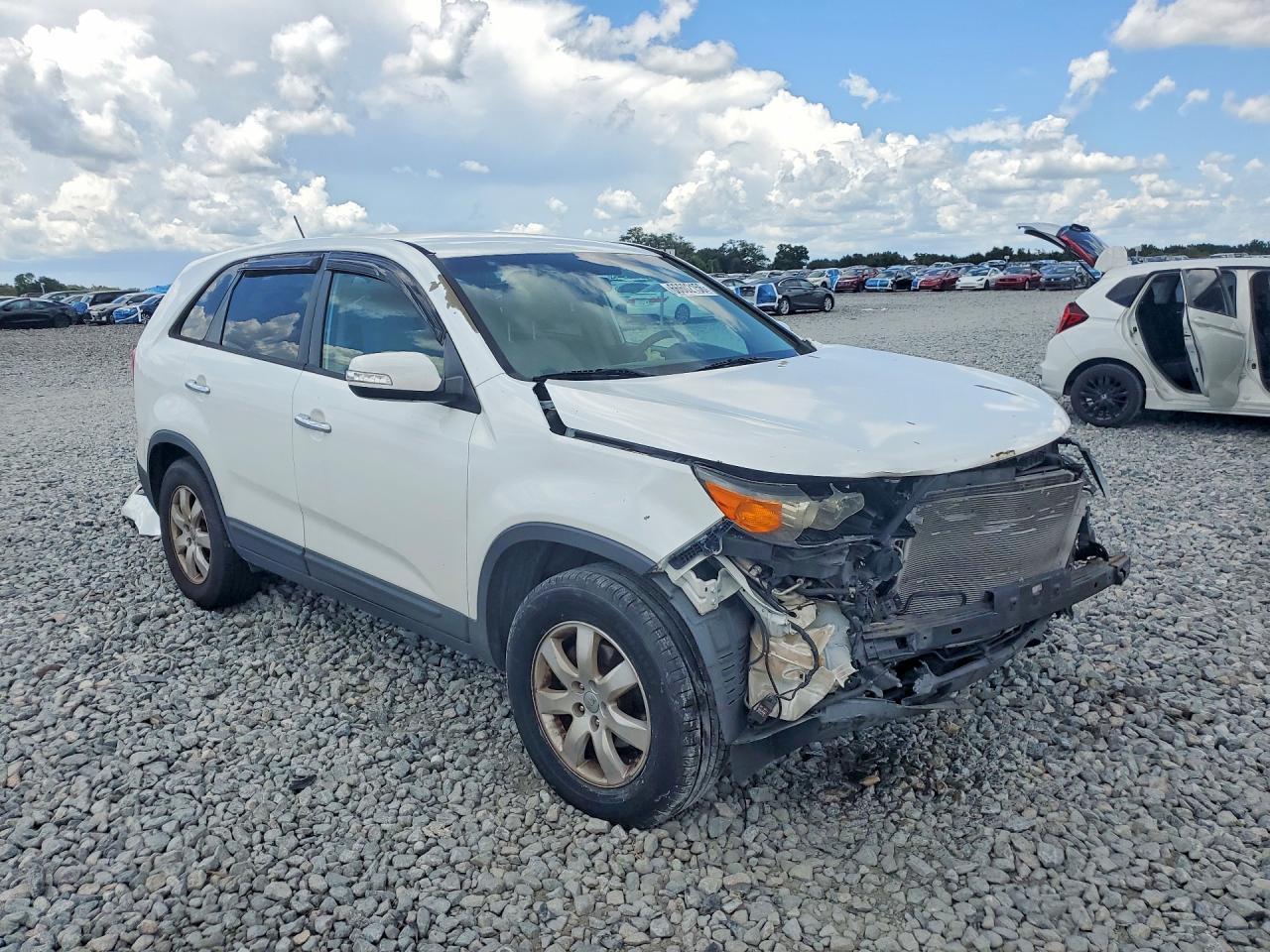 2013 Kia Sorento Lx - Фото 4