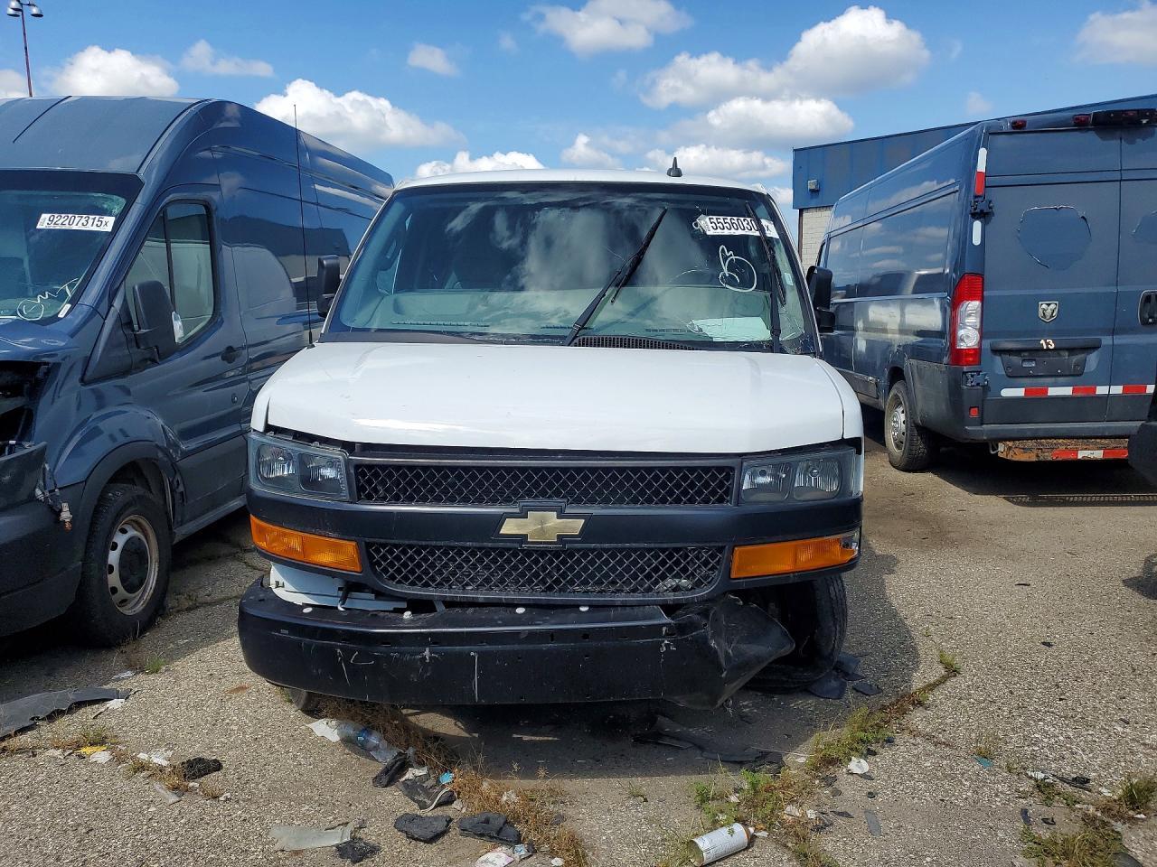 2023 Chevrolet Express G2500 - Фото 5