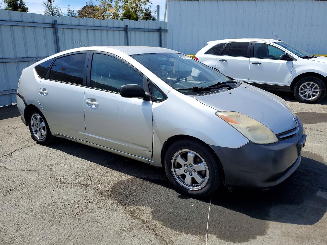 2004 Toyota Prius Base - Фото 4