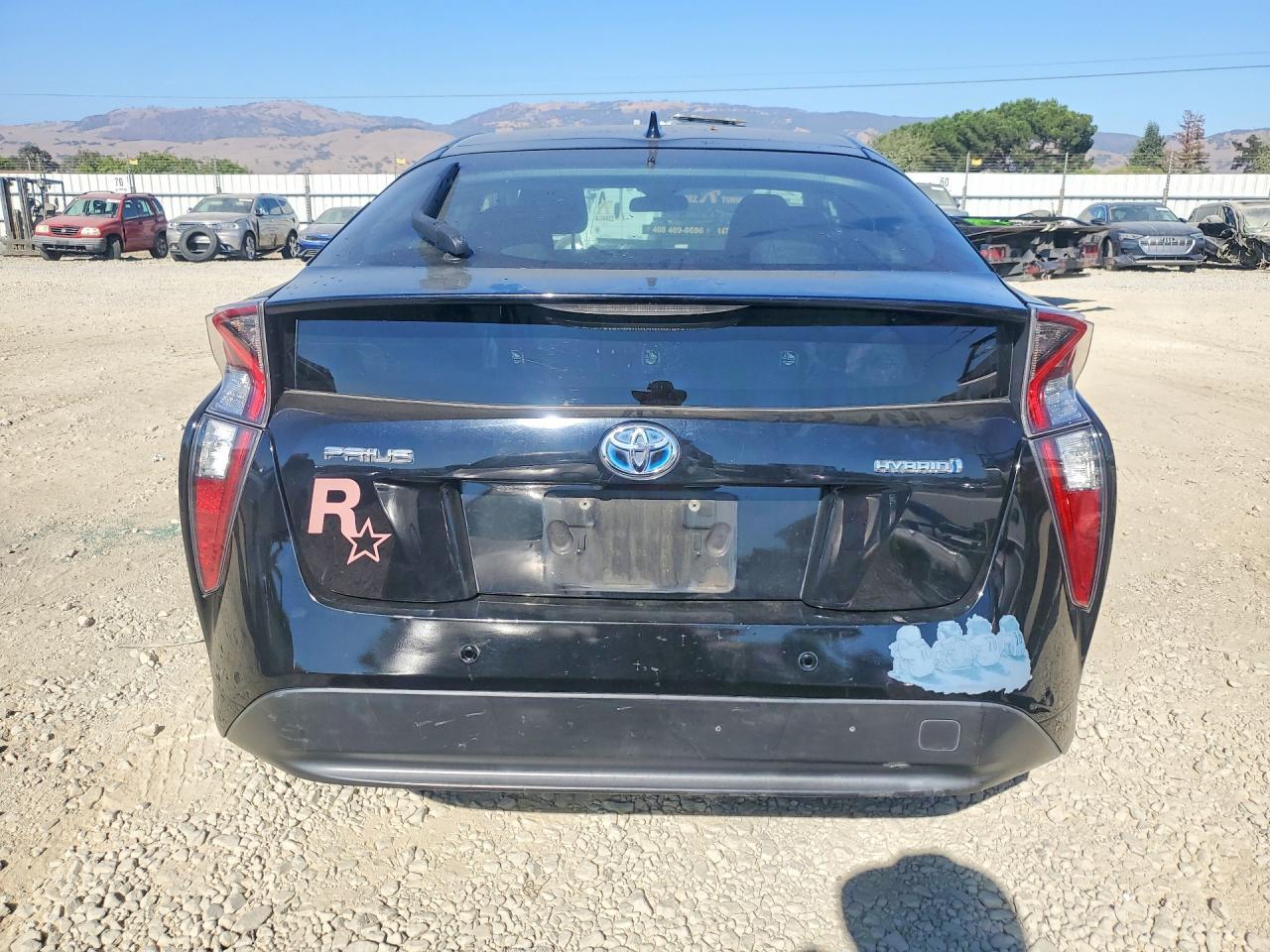 2018 Toyota Prius Two - Фото 6