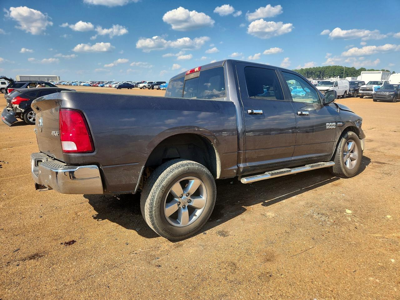 2018 Ram 1500 Slt - Фото 3