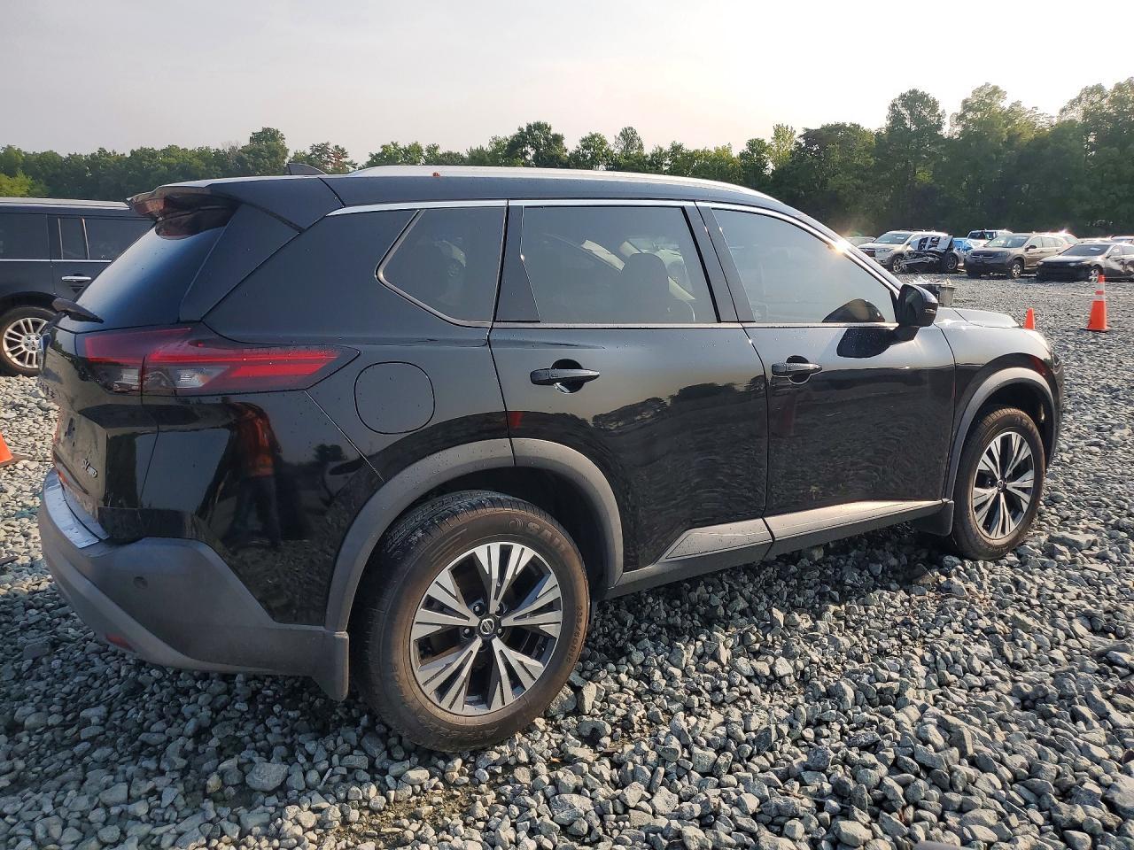 2021 Nissan Rogue Sv - Фото 3
