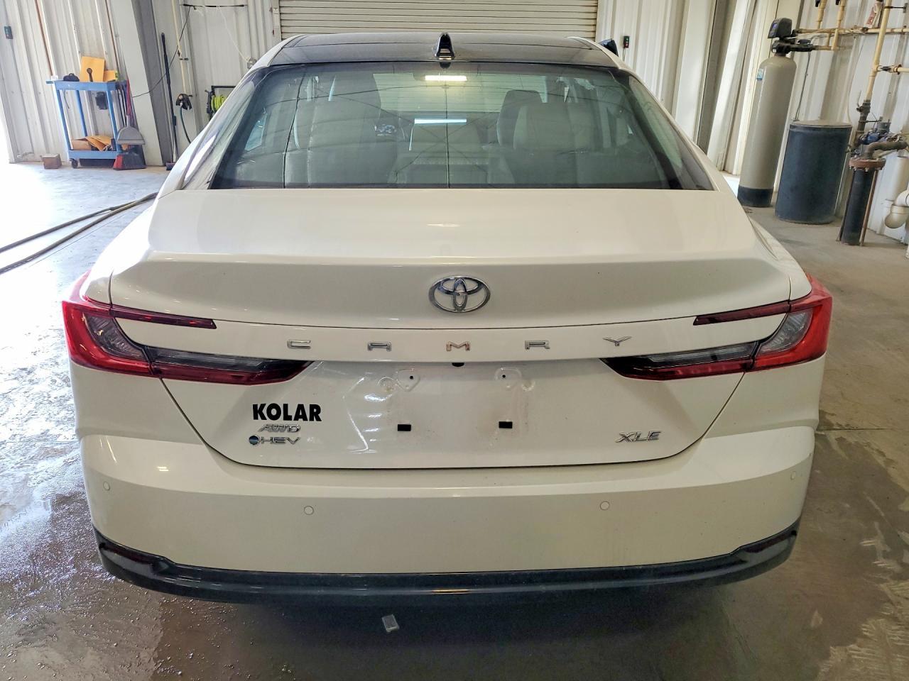 2026 Toyota Camry Xle - Фото 6