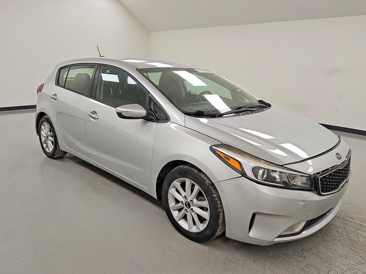 2017 Kia Forte5 Lx - Фото 4