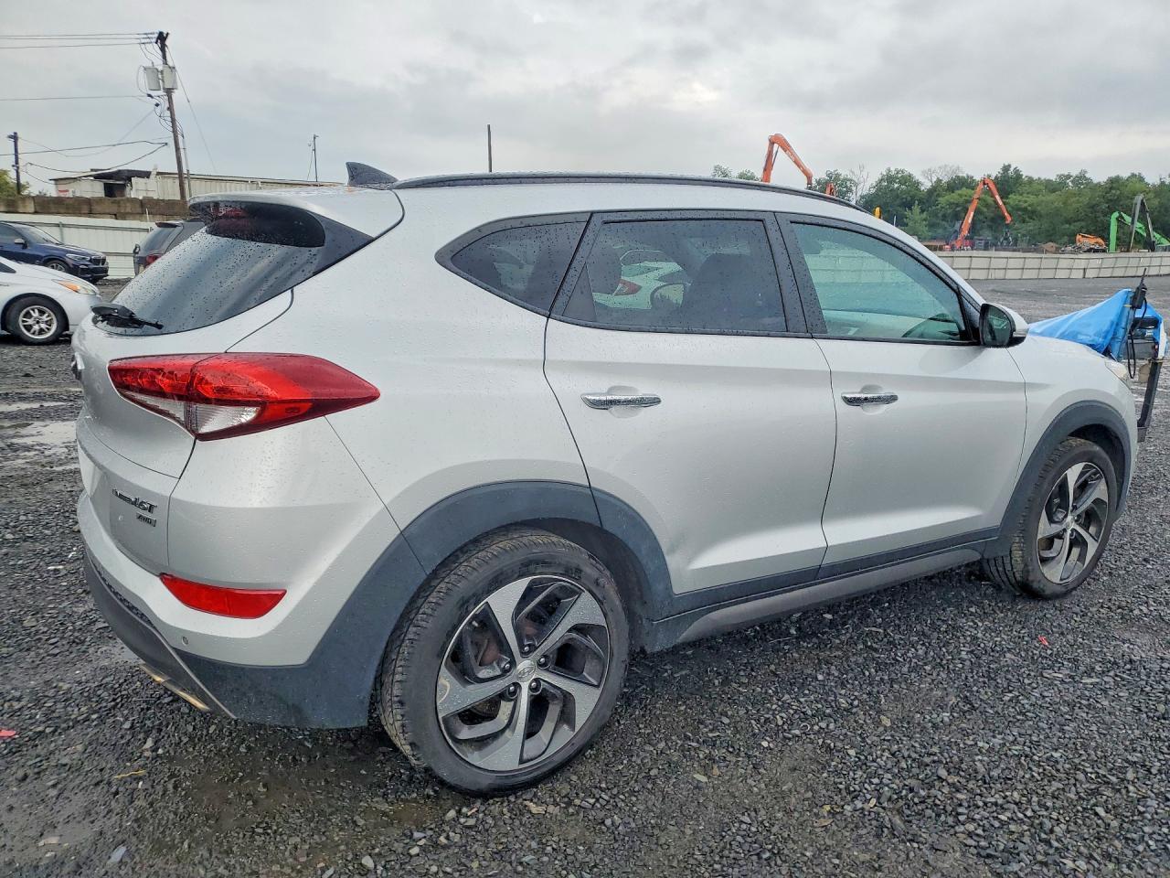 2016 Hyundai Tucson Limited - Image 3