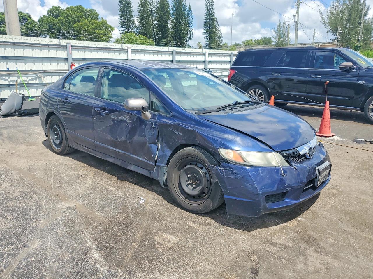 2011 Honda Civic Lx - Image 4