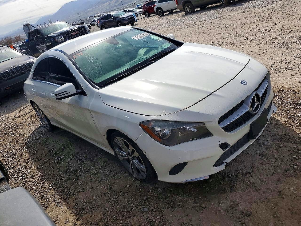 2017 Mercedes-Benz Cla 250 - Фото 4