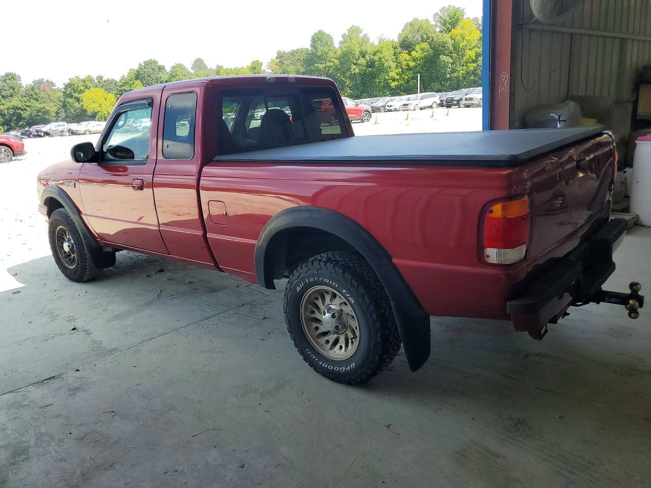 1998 Ford Ranger Super Cab - Image 2