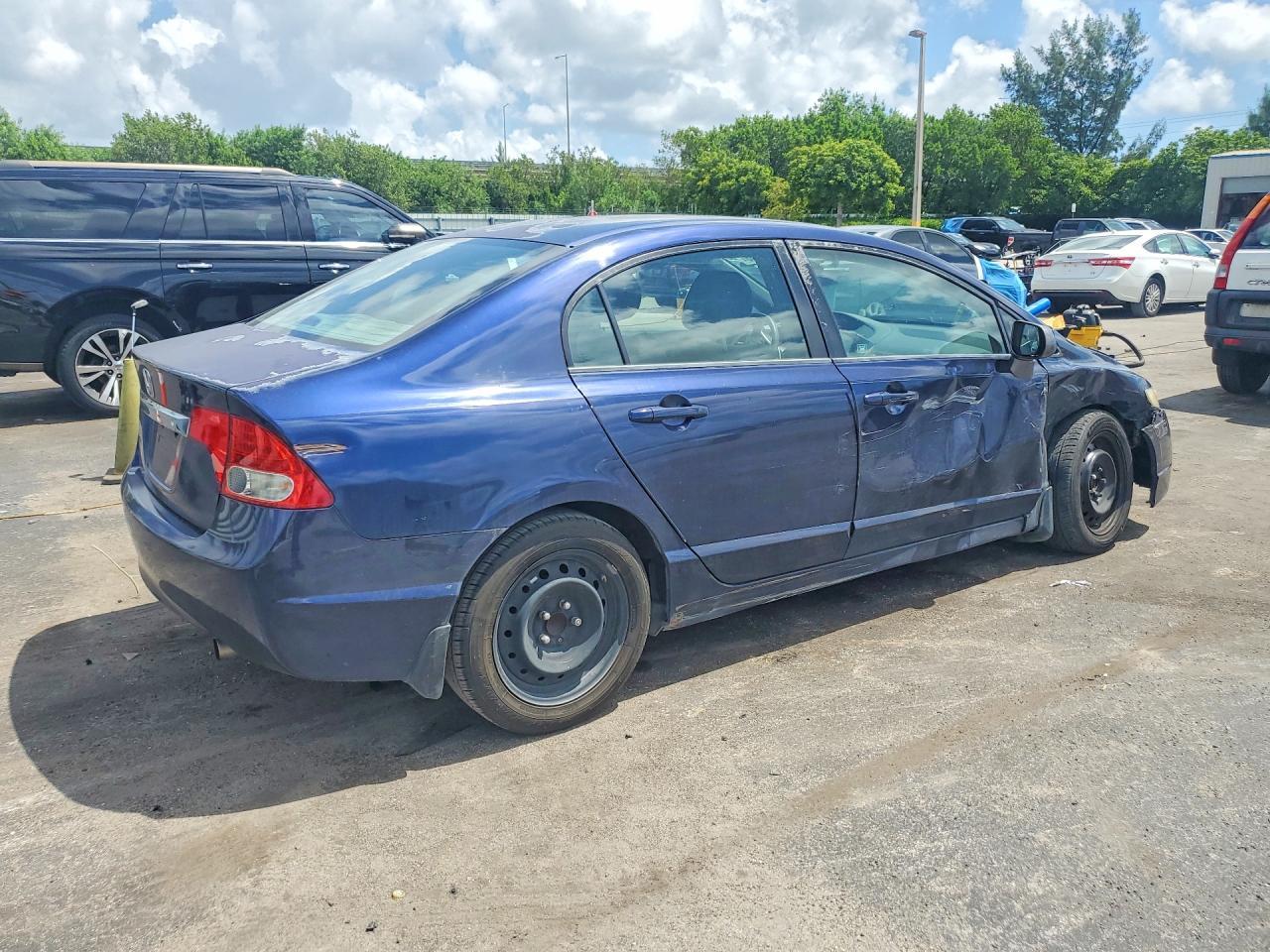 2011 Honda Civic Lx - Image 3