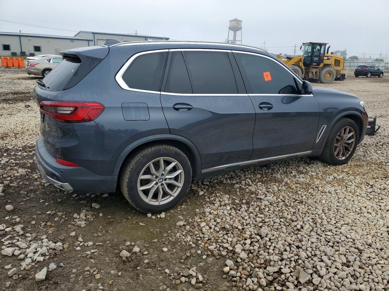 2020 BMW X5 xDrive40I - Фото 3