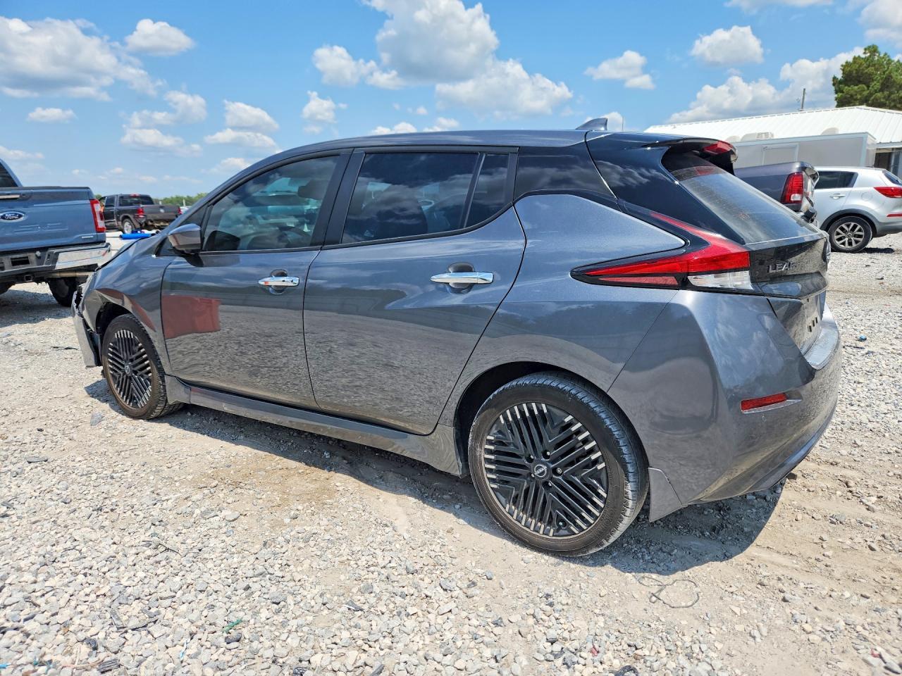 2023 Nissan Leaf Sv Plus - Фото 2