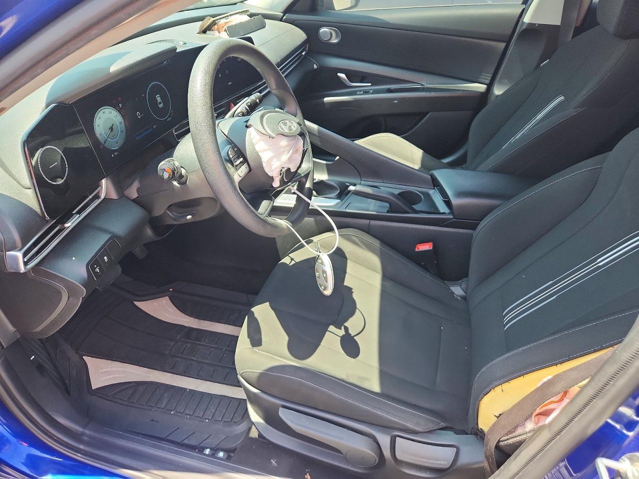 2024 Hyundai Elantra Sel - Image 7