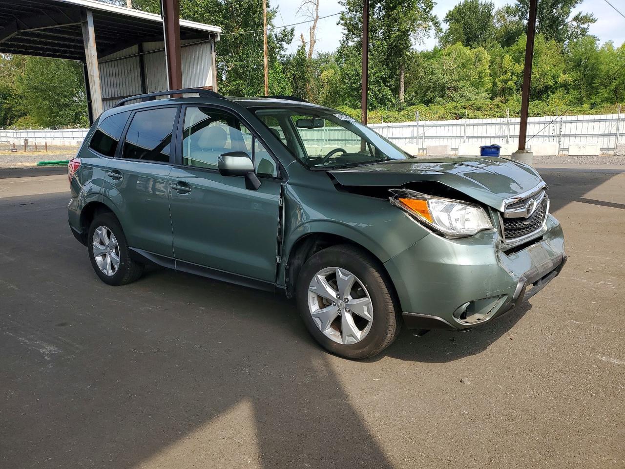 2016 Subaru Forester 2.5I Premium - Image 4