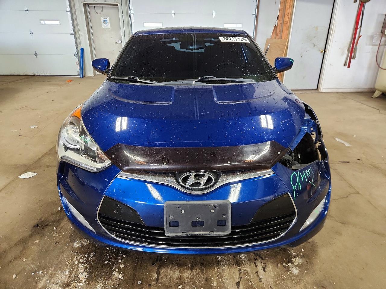 2017 Hyundai Veloster Value Edition - Image 5