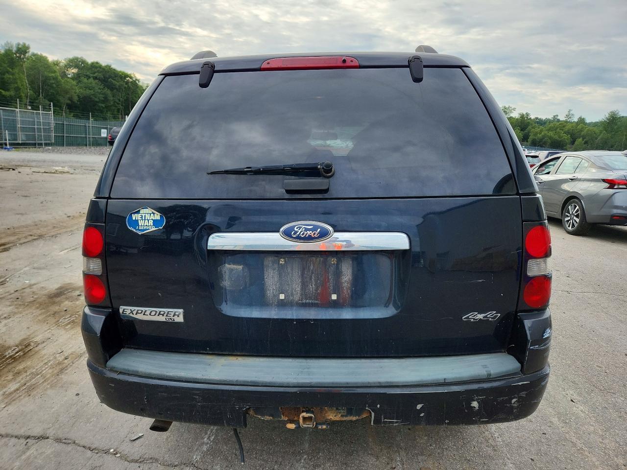 2007 Ford Explorer Xlt - Фото 6