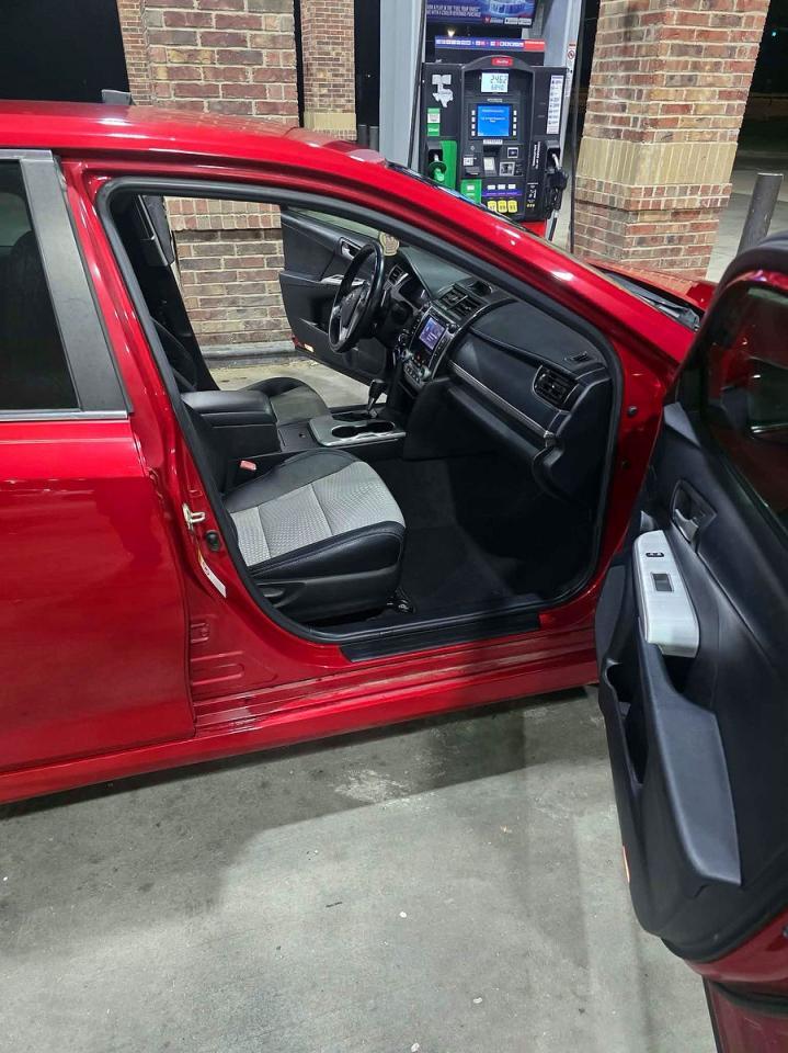 2014 Toyota Camry Se - Фото 5