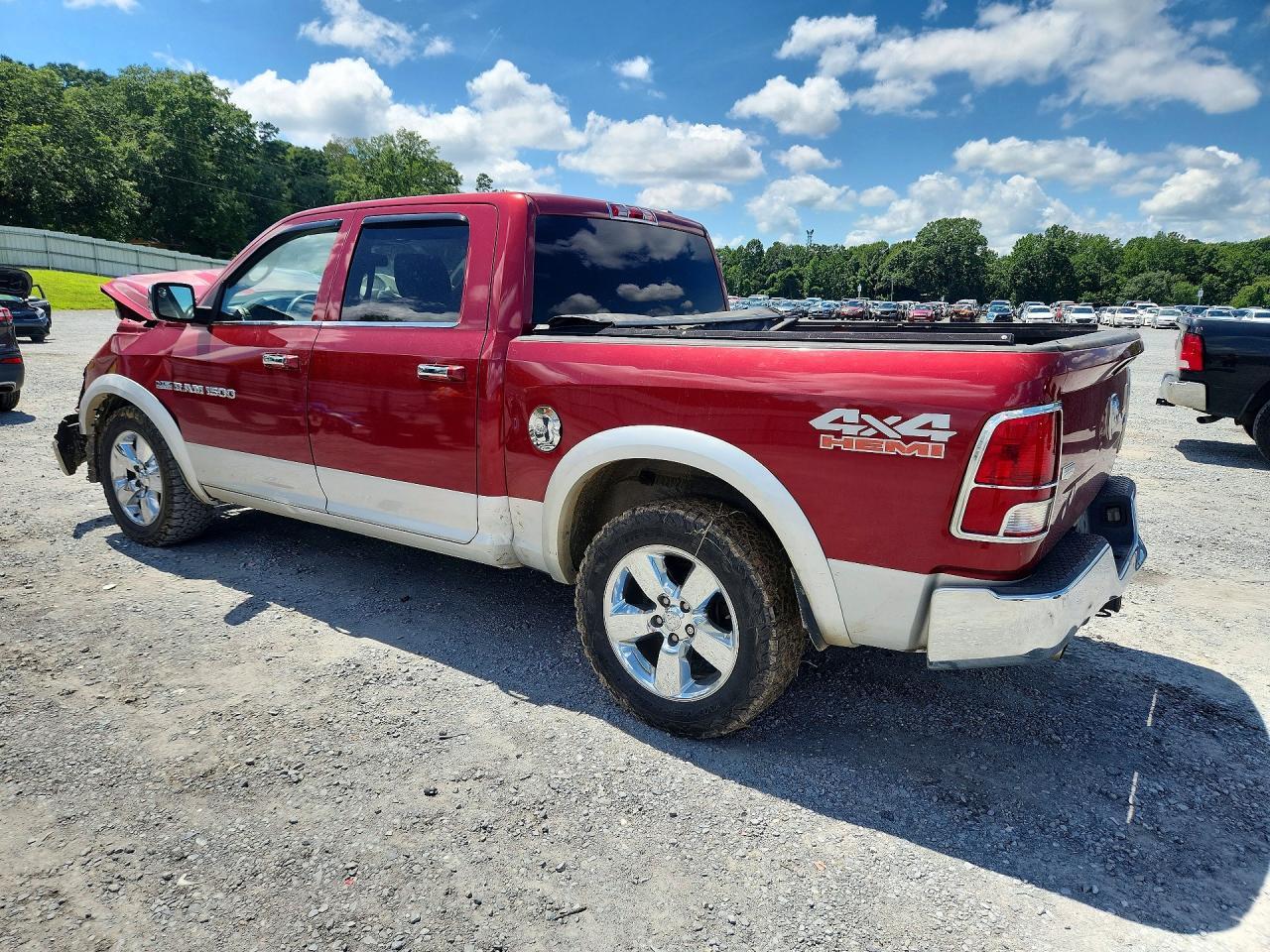 2012 Dodge Ram 1500 Laramie - Image 2