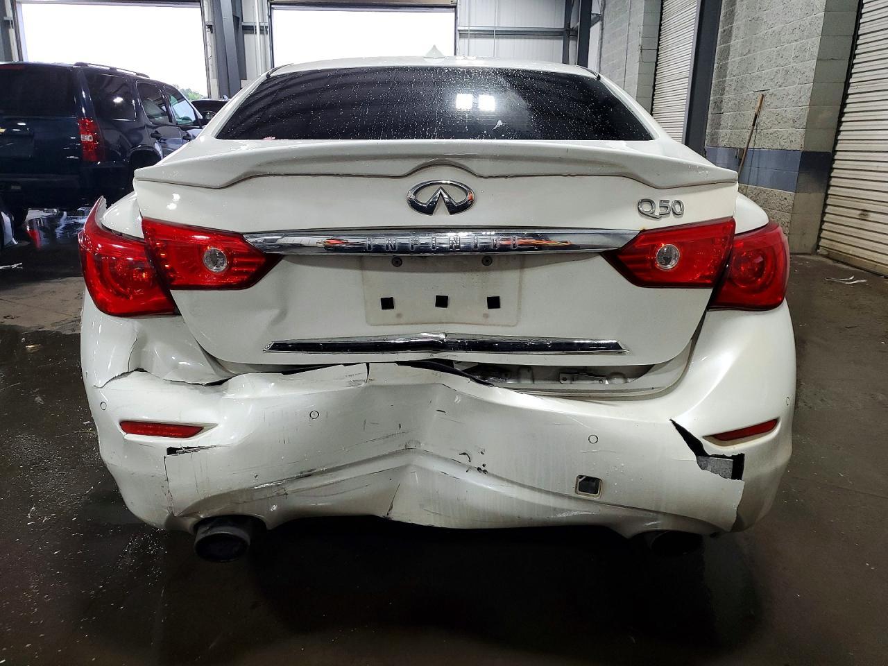 2017 Infiniti Q50 3.0T Premium - Image 6