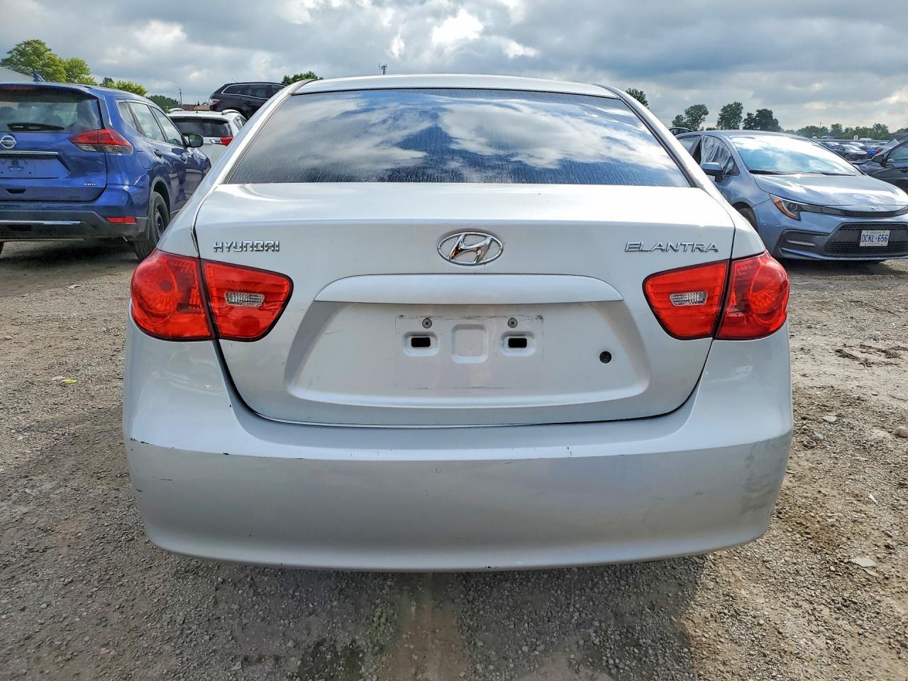 2010 Hyundai Elantra Blue - Фото 6