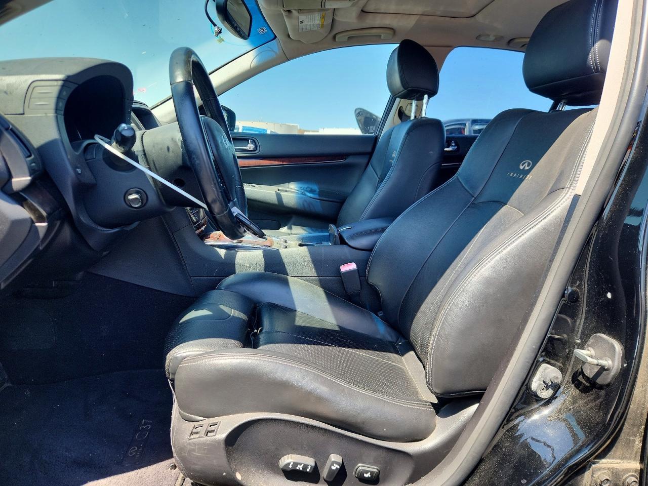 2010 Infiniti G37 Sedan X - Image 7