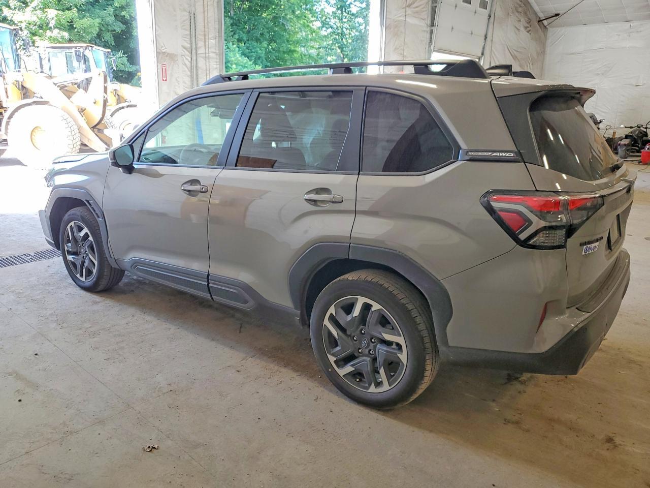 2026 Subaru Forester Limited - Фото 2