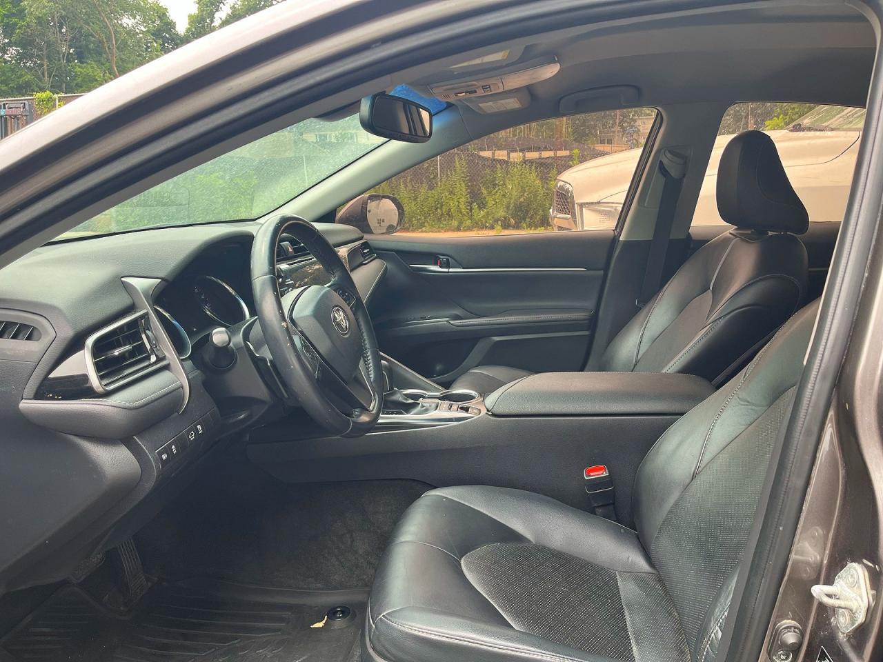 2020 Toyota Camry Xse - Фото 5