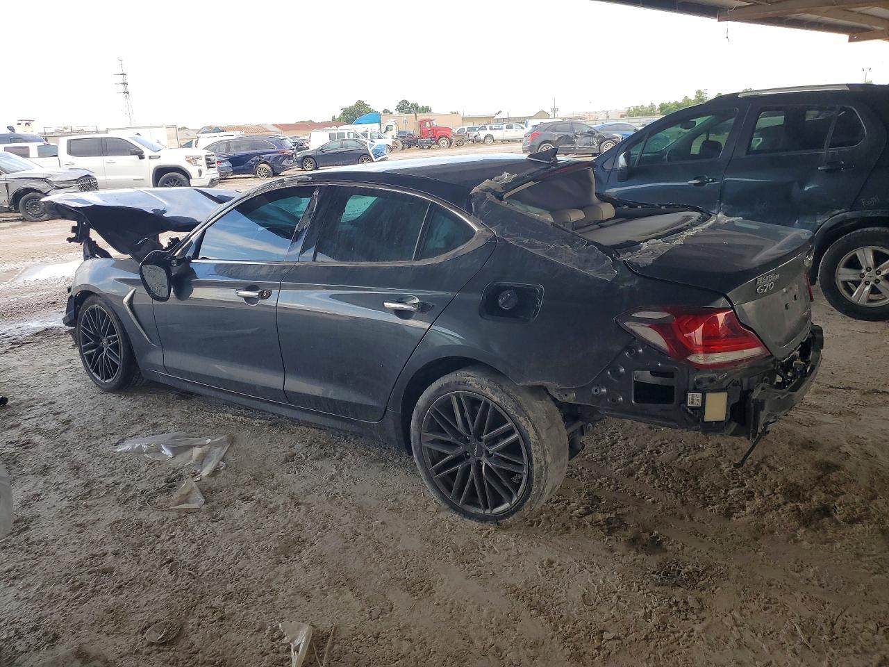 2019 Genesis G70 Advanced - Image 2