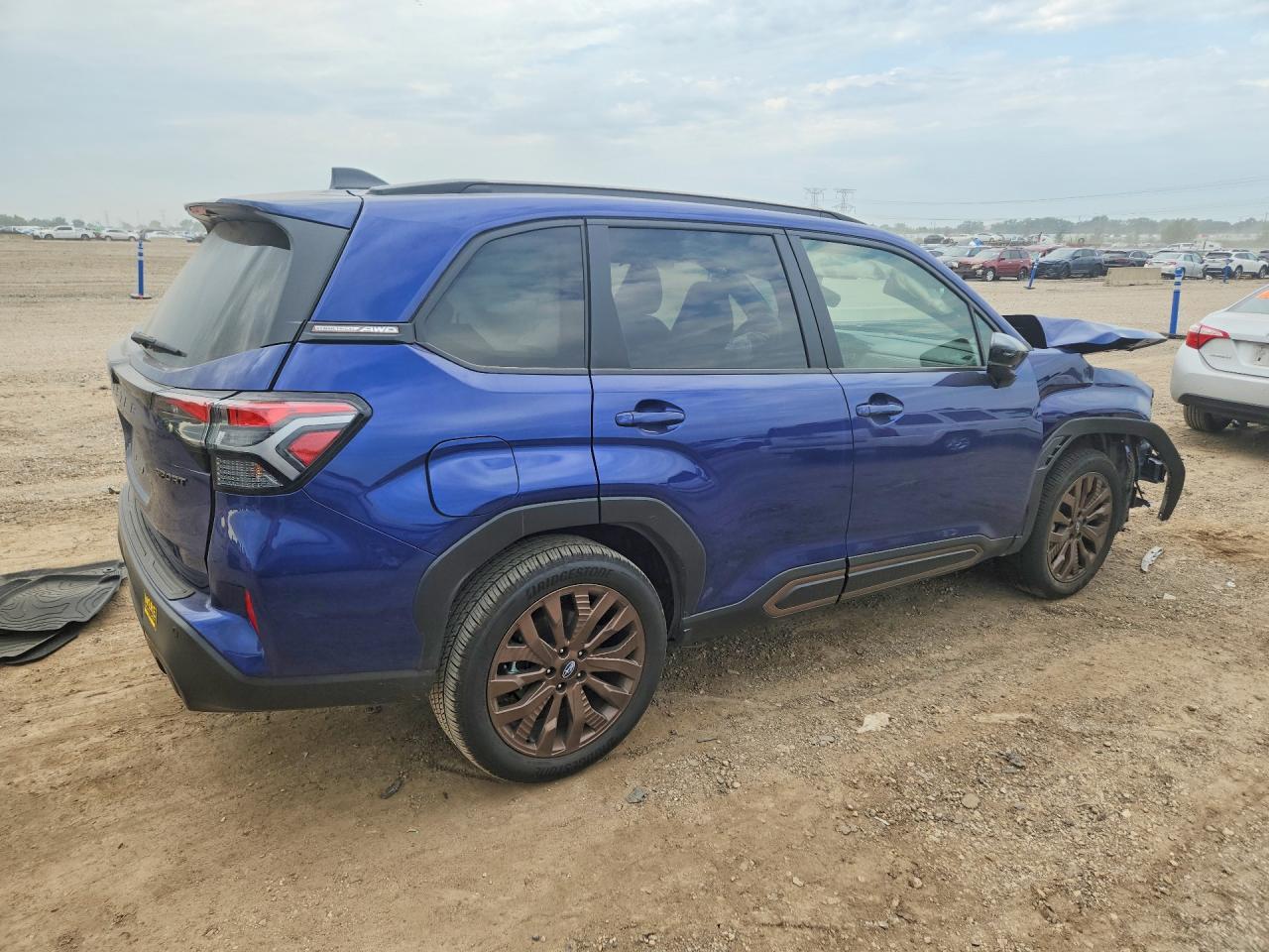 2025 Subaru Forester - Фото 3
