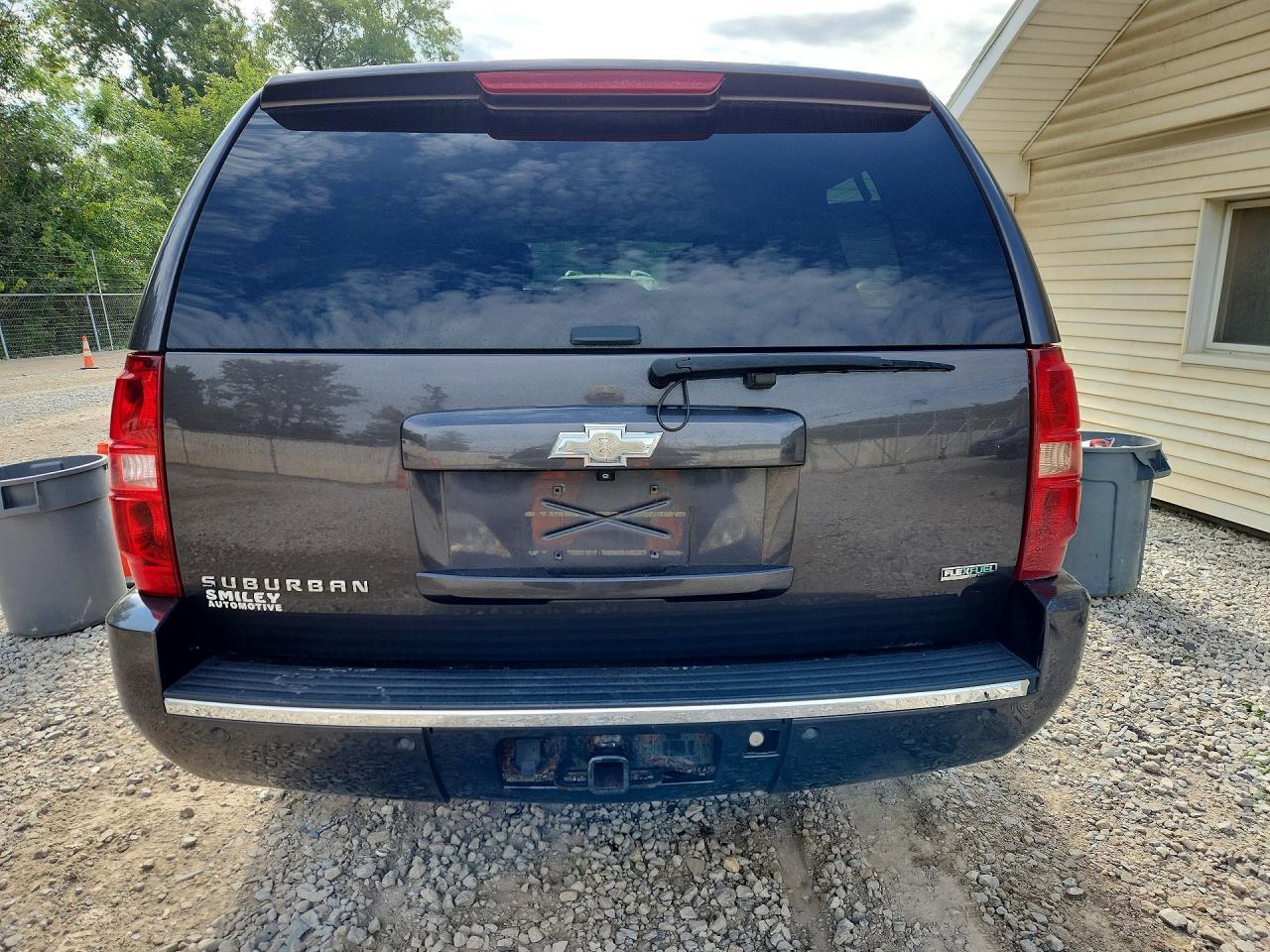 2011 Chevrolet Suburban K1500 Ltz - Фото 6