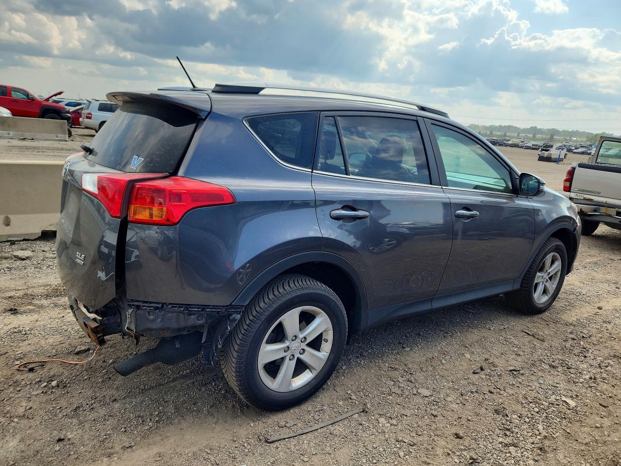 2014 Toyota Rav4 Xle - Фото 3