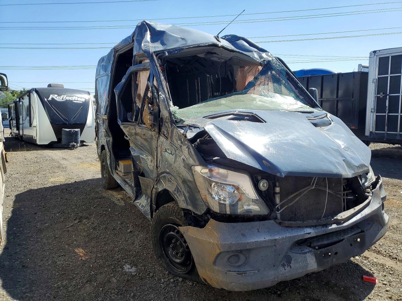 2018 Mercedes-Benz Sprinter 2500 - Фото 4