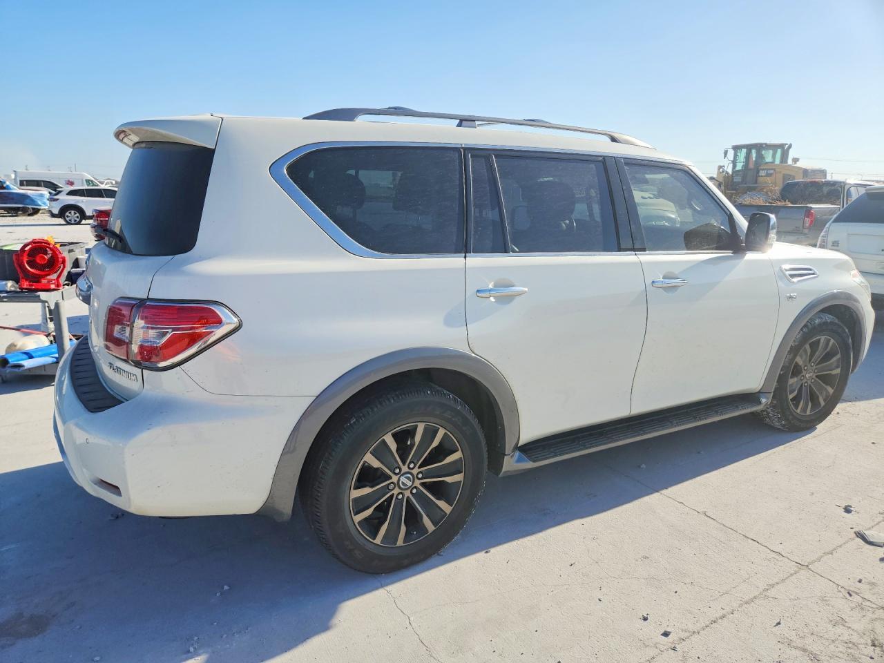 2018 Nissan Armada Platinum - Фото 3