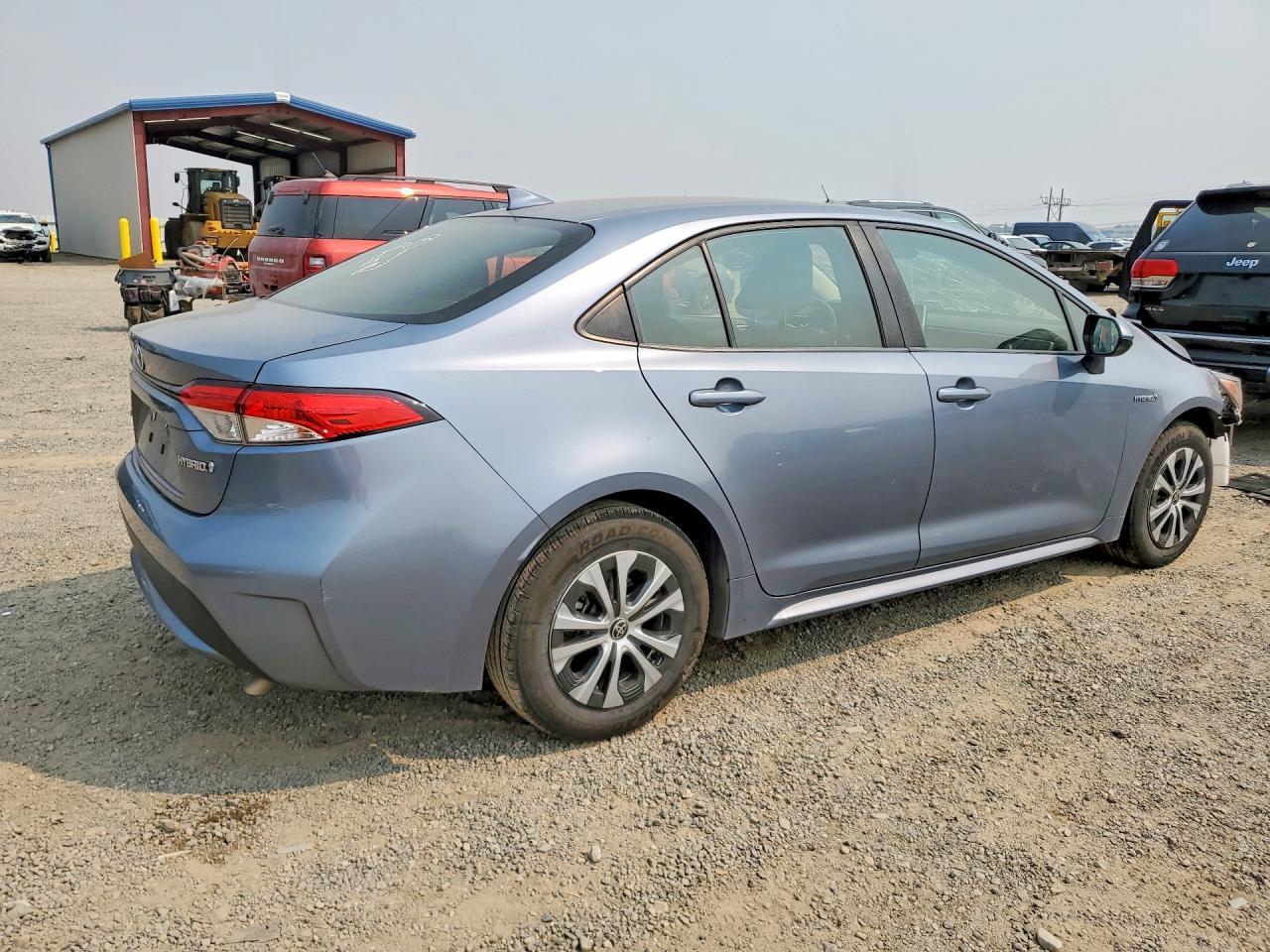 2021 Toyota Corolla Le - Фото 3