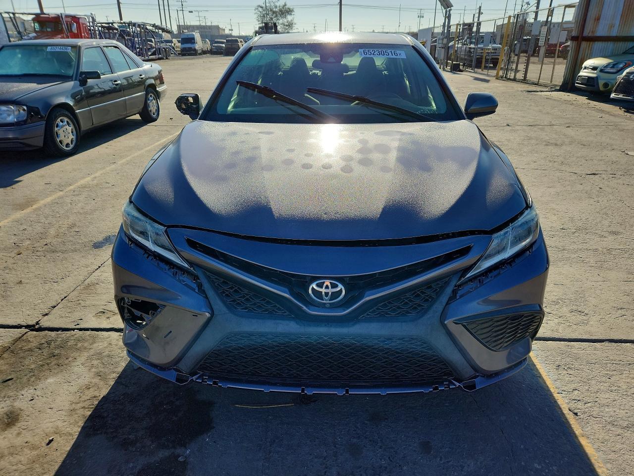 2019 Toyota Camry Le - Image 5