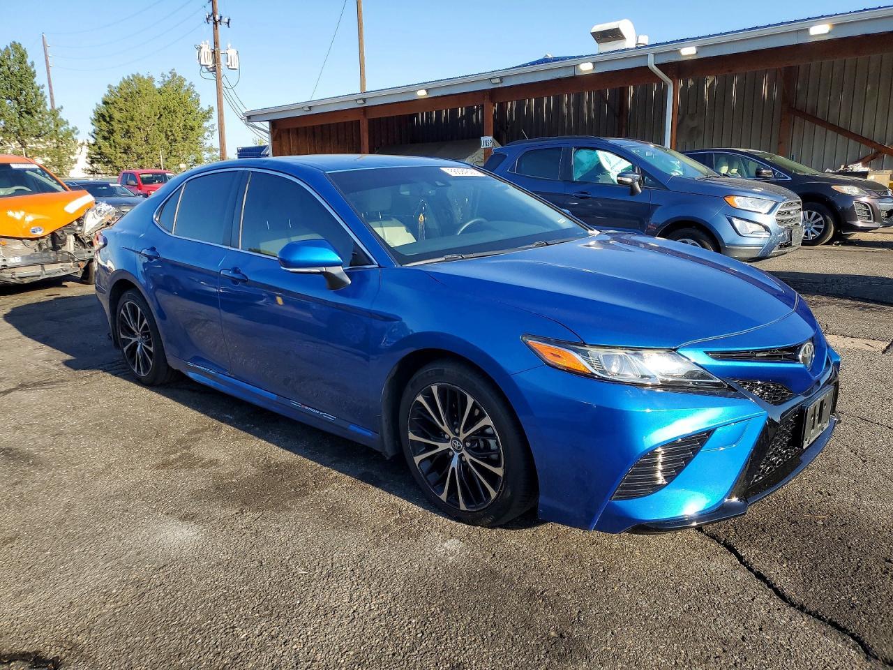 2018 Toyota Camry Se - Image 4