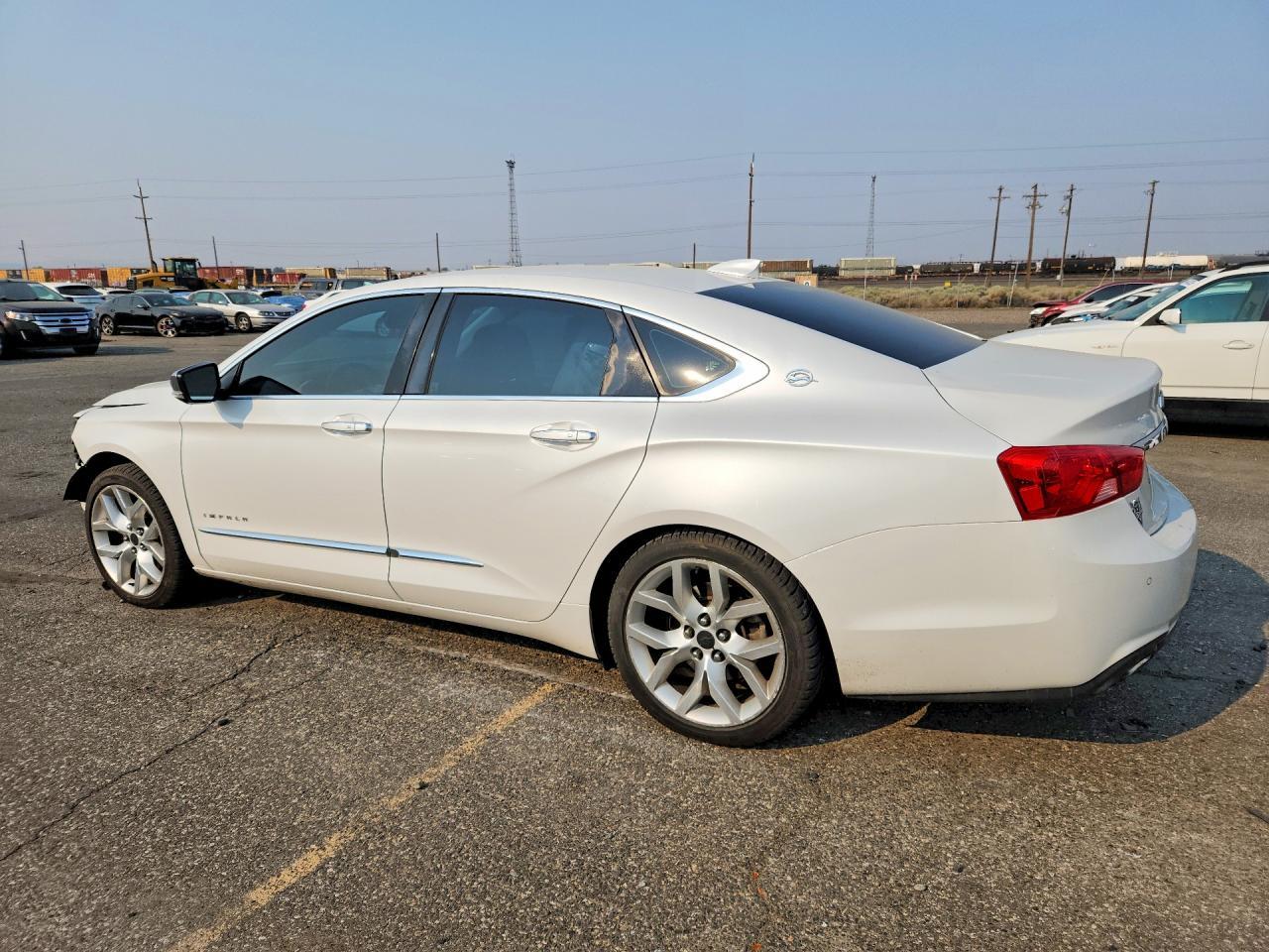 2015 Chevrolet Impala Ltz - Image 2
