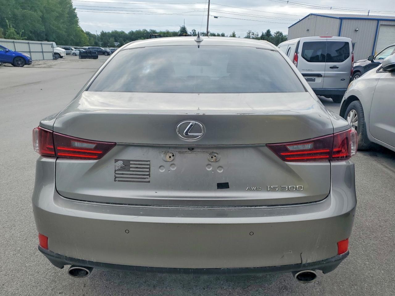 2016 Lexus Is 300 - Фото 6