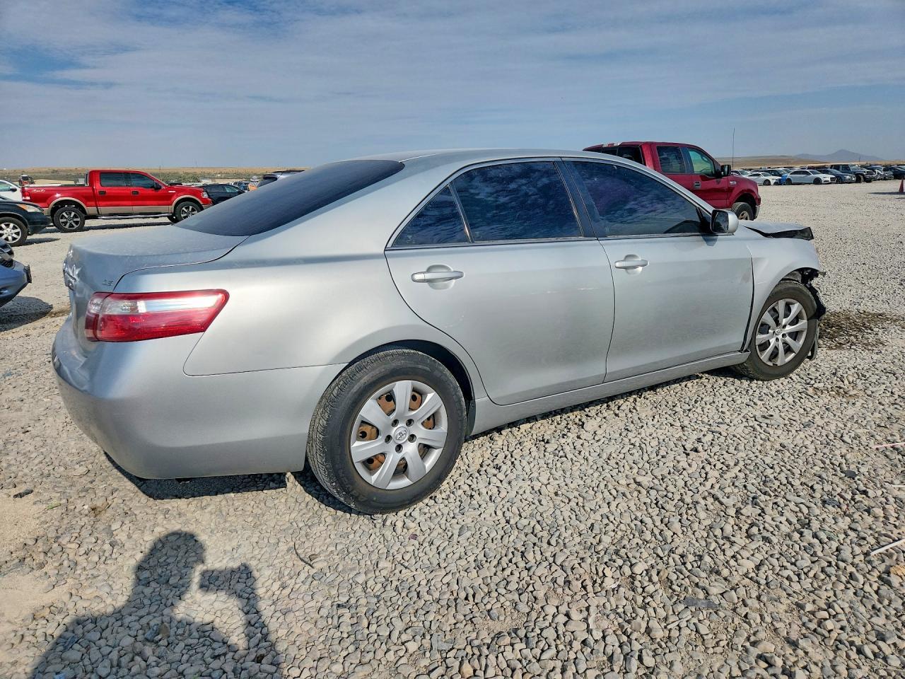 2007 Toyota Camry Le - Image 3