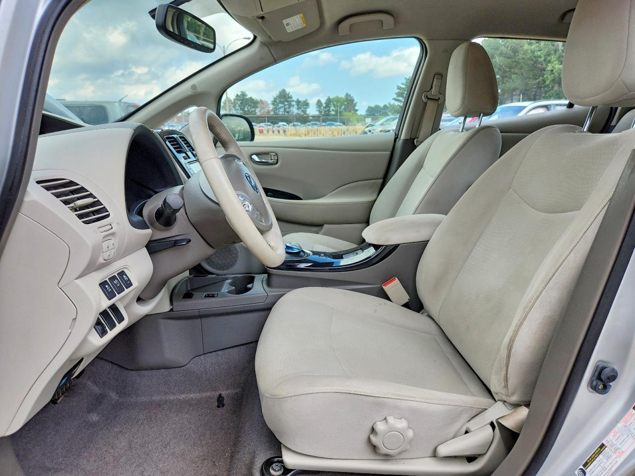 2012 Nissan Leaf Sv - Фото 7