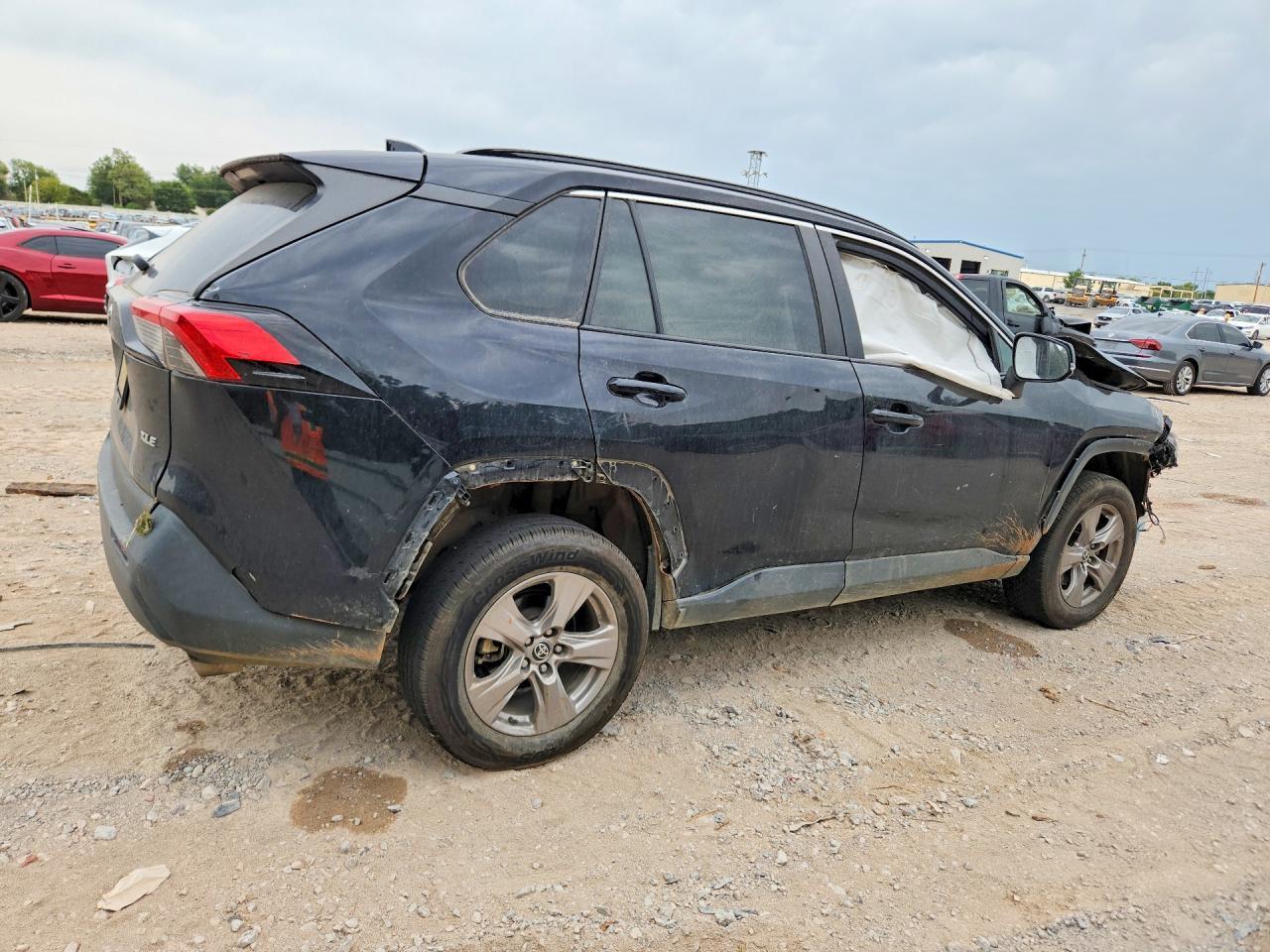 2023 Toyota Rav4 Xle - Фото 3
