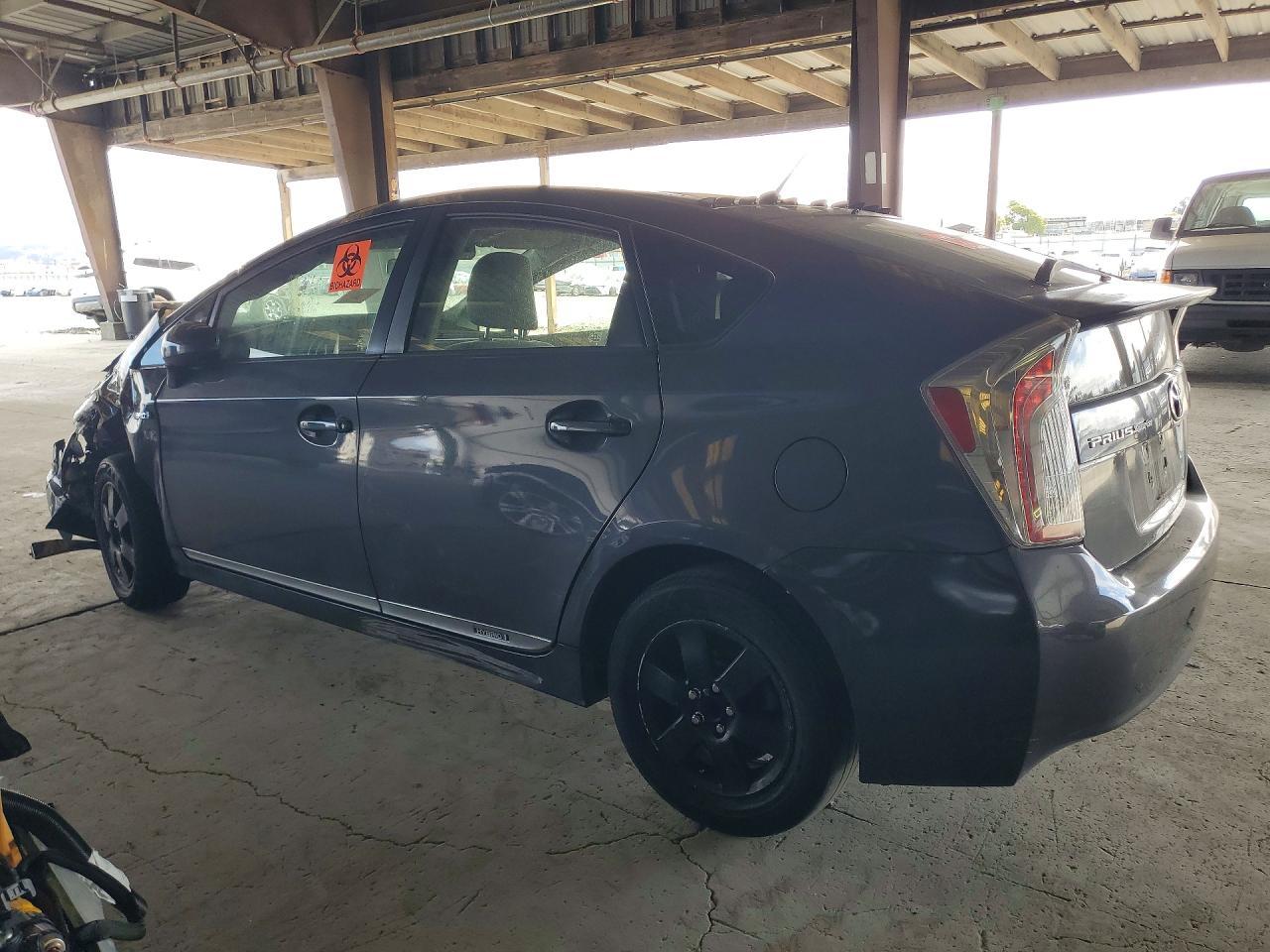 2012 Toyota Prius Two - Фото 2