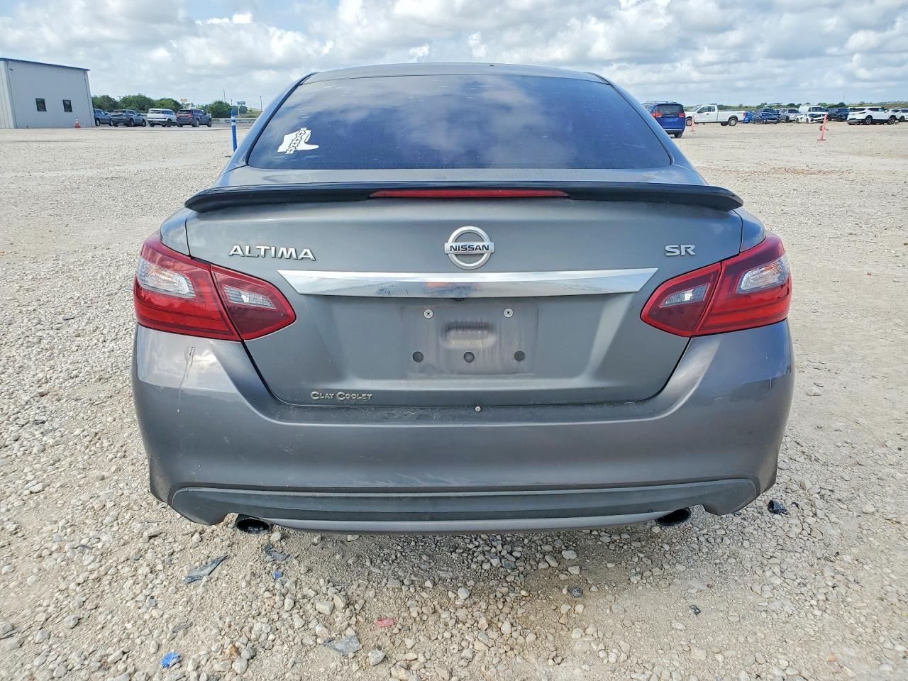 2017 Nissan Altima 2.5 Sr - Image 6