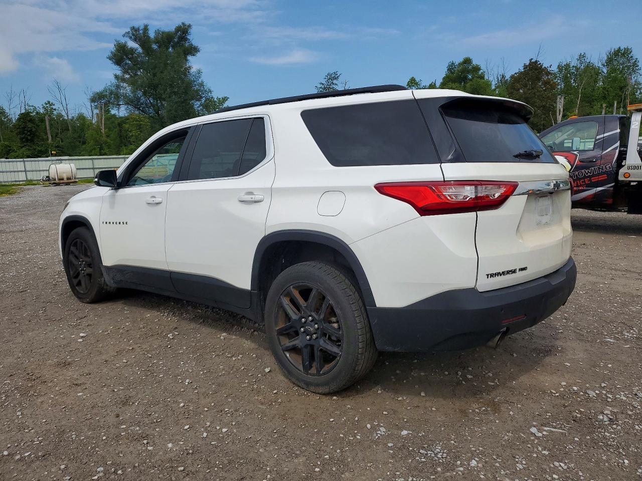 2019 Chevrolet Traverse Lt - Фото 2