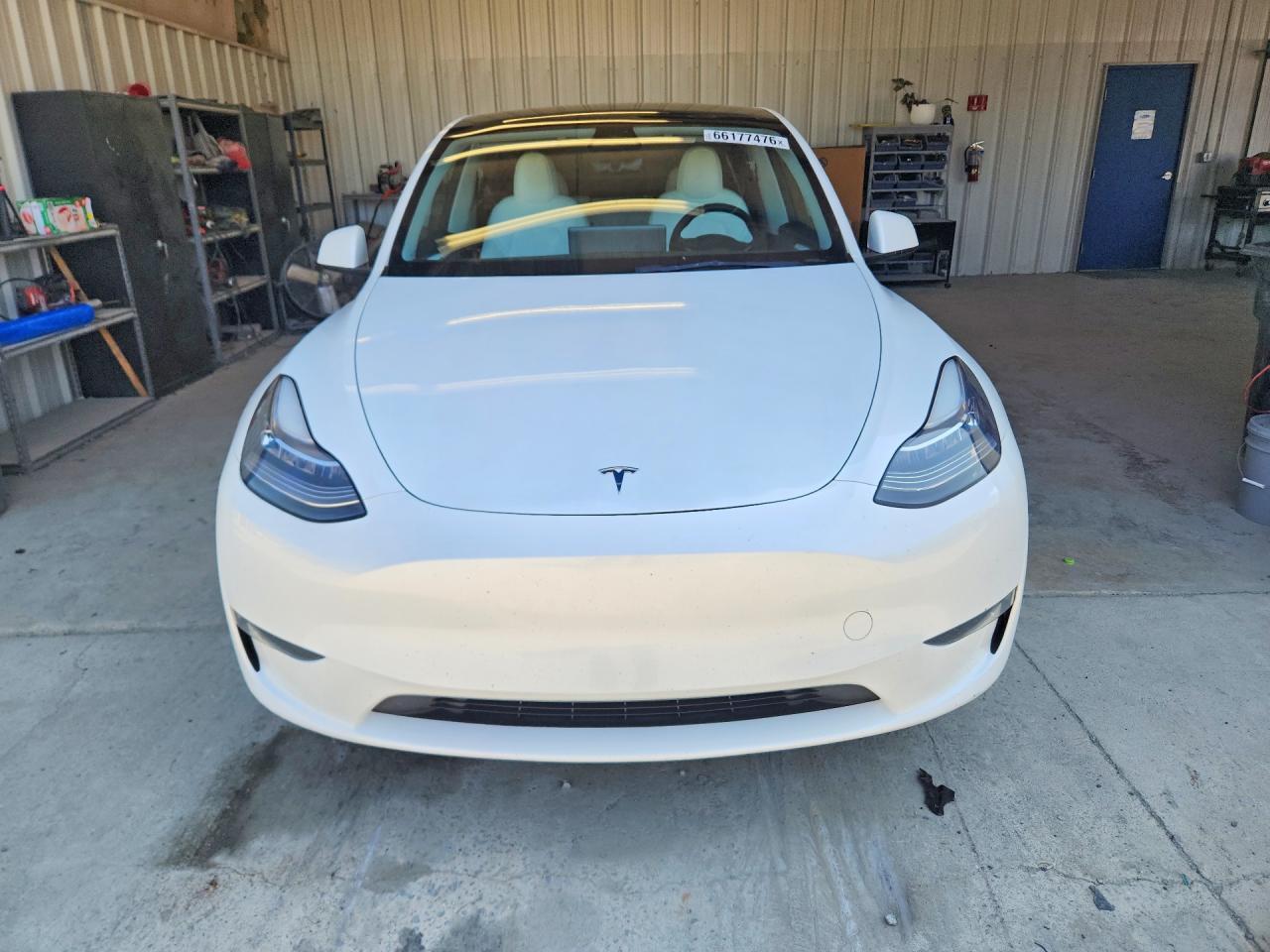 2023 Tesla Model Y - Фото 5