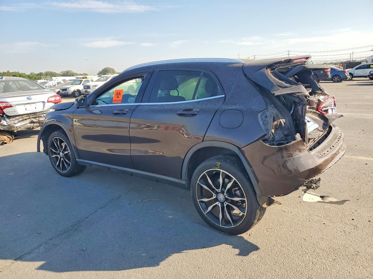2015 Mercedes-Benz Gla - Image 2
